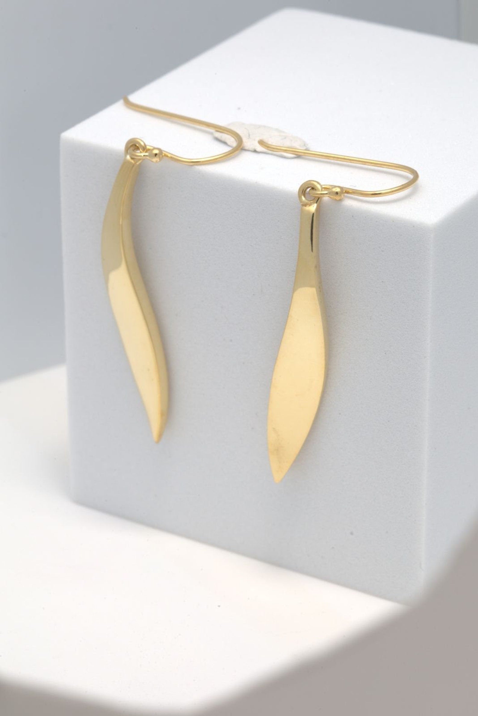 Dangle Drop Leaf Earrings, Nature Earrings, Minimalist Leaf Earrings Gifts for Her, Wedding Earrings, Bridesmaid Gifts